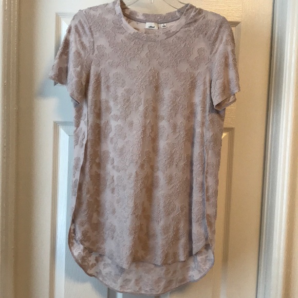 Aritzia Wilfred Dusty Pink Floral textured Top - Picture 4 of 6